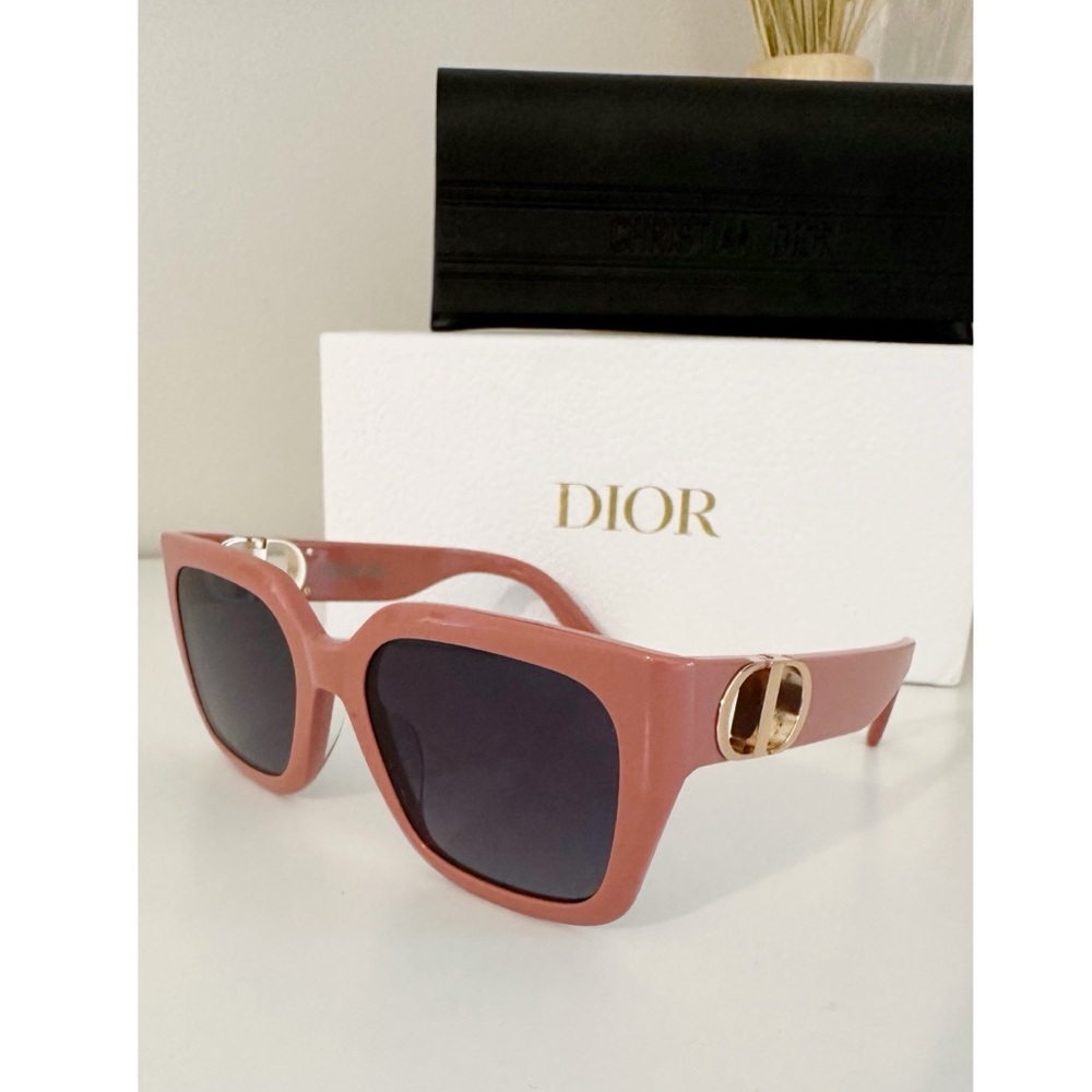 DIOR ~ S8U Butterfly 30 Montaigne Sunglasses Dark Havana